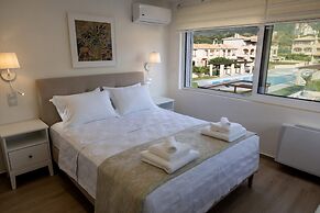Seafront Villa Ciel With Private Pool in Nafpaktos
