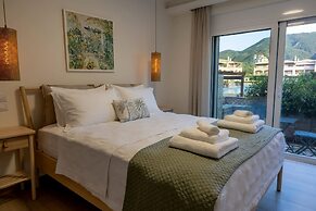 Seafront Villa Ciel With Private Pool in Nafpaktos