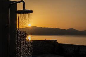 Seafront Villa Ciel With Private Pool in Nafpaktos