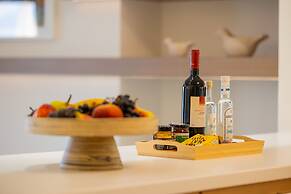 Seafront Villa Ciel With Private Pool in Nafpaktos