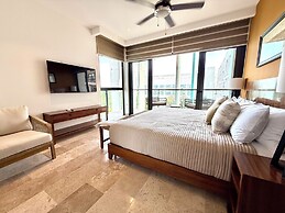 SERENADA APT 413