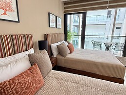 SERENADA APT 413