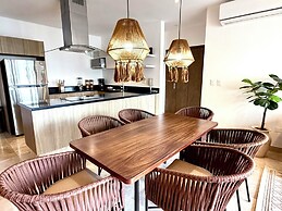 SERENADA APT 413