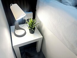 Rest Partition Room in Tecom Near Metro
