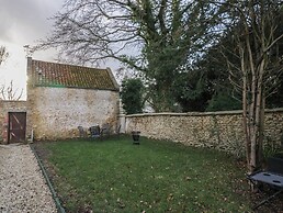 Maud Heath's Snug