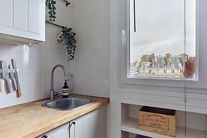 Charming Apartment 1 Bedroom Heart 16th in Paris