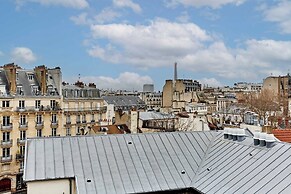 Charming Apartment 1 Bedroom Heart 16th in Paris