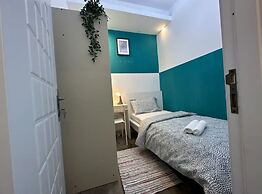 Epic Partition Room in Barsha Near Metro