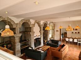 Beautiful Detached Villa With Pool