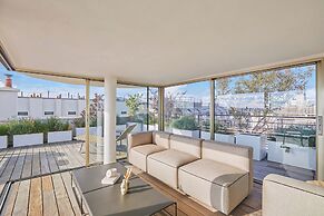Penthouse With View of the Eiffel Tower-faubourg