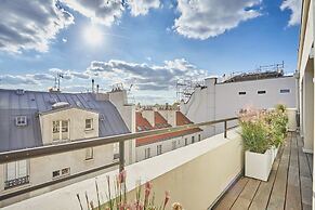 Penthouse With View of the Eiffel Tower-faubourg