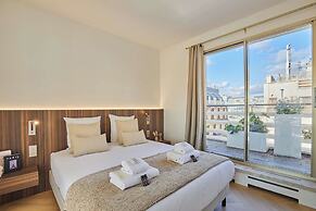 Penthouse With View of the Eiffel Tower-faubourg