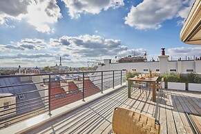 Penthouse With View of the Eiffel Tower-faubourg
