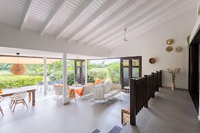 Flat, 10 Min to Beach