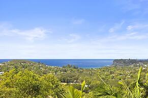 Spacious 5-bed Beach House With Ocean View