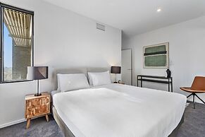 Gorgeous 3-bed in Melbourne's East End