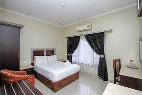 PLM Golden Lodge
