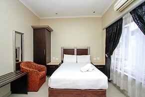 PLM Golden Lodge