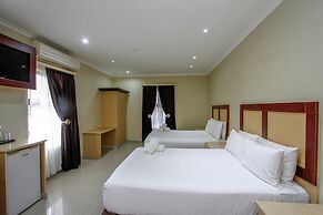 PLM Golden Lodge