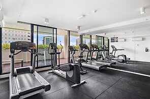 South Melbourne Apartment With Gym Access