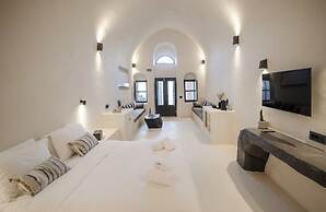 One of One Suites