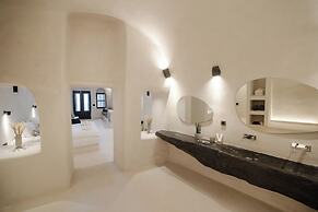 One of One Suites