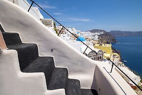 One of One Suites