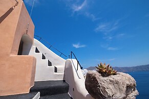 One of One Suites