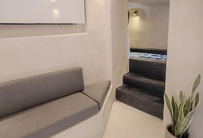 One of One Suites