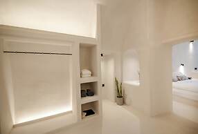 One of One Suites
