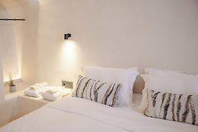 One of One Suites