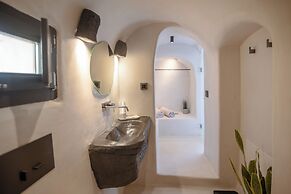 One of One Suites