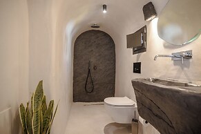 One of One Suites