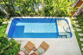 Villa Talitha by DVH Luxe Tropical Pool