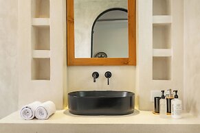 Villa Talitha by DVH Luxe Tropical Pool