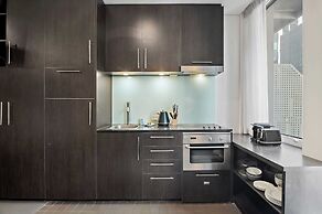 Stylish Central Studio With Gym