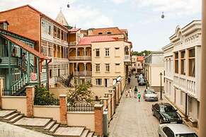 Duplex Patio House in Old Tbilisi