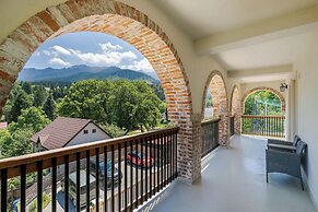 The Lodge Transylvania