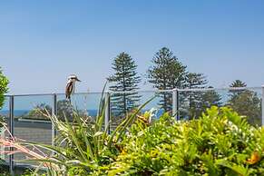 Seaside Retreat With Parking and Balcony