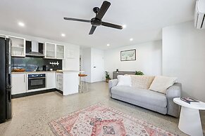 Spacious 1-bed Apartment in Coolangatta