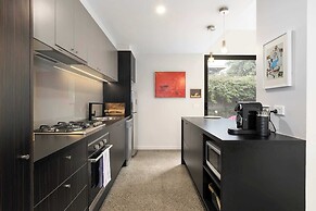 Spacious 1-bed Townhouse in Norlane