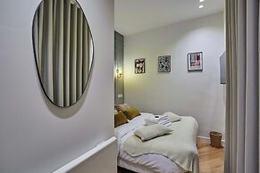 Spacious Apartment With AC - Center of Paris