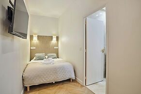 Spacious Apartment With AC - Center of Paris