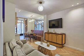 Spacious Apartment With AC - Center of Paris