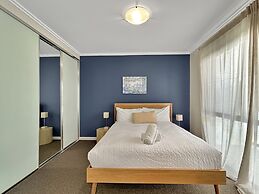 Peaceful 1-bed Unit in Leafy Yokine