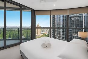 Modern City Escape With Pool Access and Views