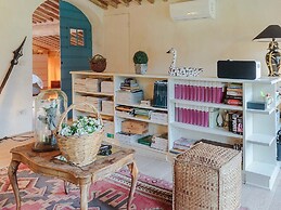 Villa in Camaiore With Pool & Tuscan Views