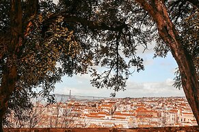 Flat by Sao Jorge Castle