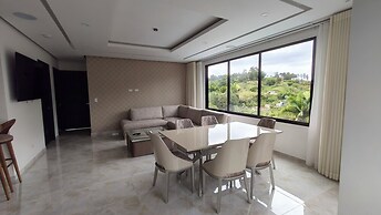 The Palms Hotel