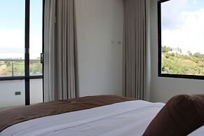 The Palms Hotel